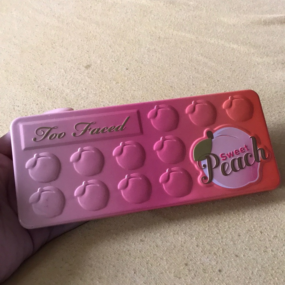 Too Faced Sweet Peach Palette